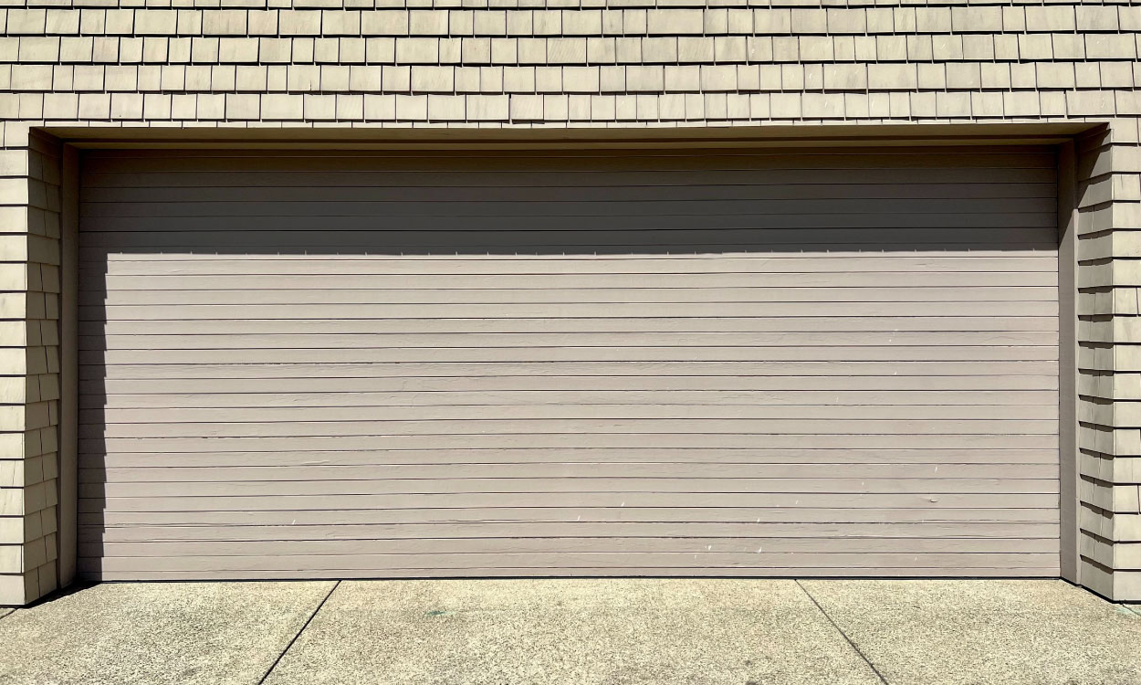 Common Mistakes to Avoid When Installing Garage Door