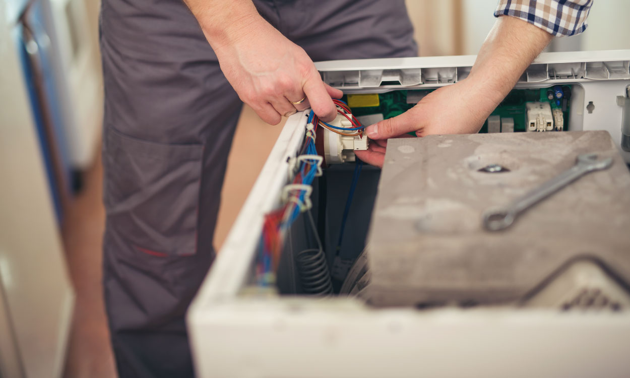 When To Call for Domestic Electrical Repairs
